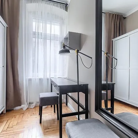 Margi Nell 슈체친